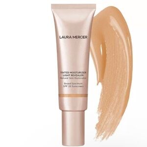 LAURA MERCIER Tinted Moisturizer Blush